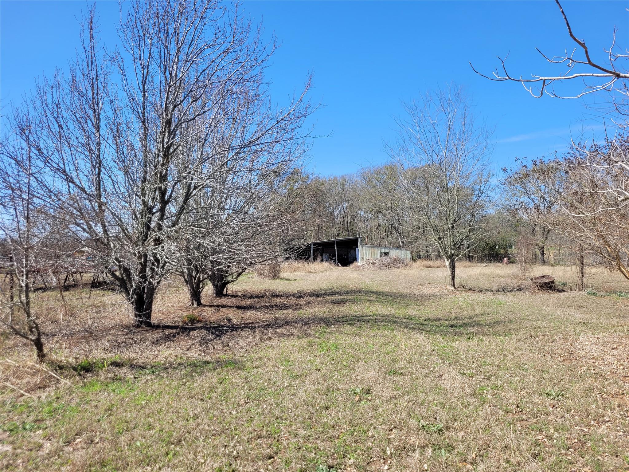497 Fm 153, Smithville, TX 78957