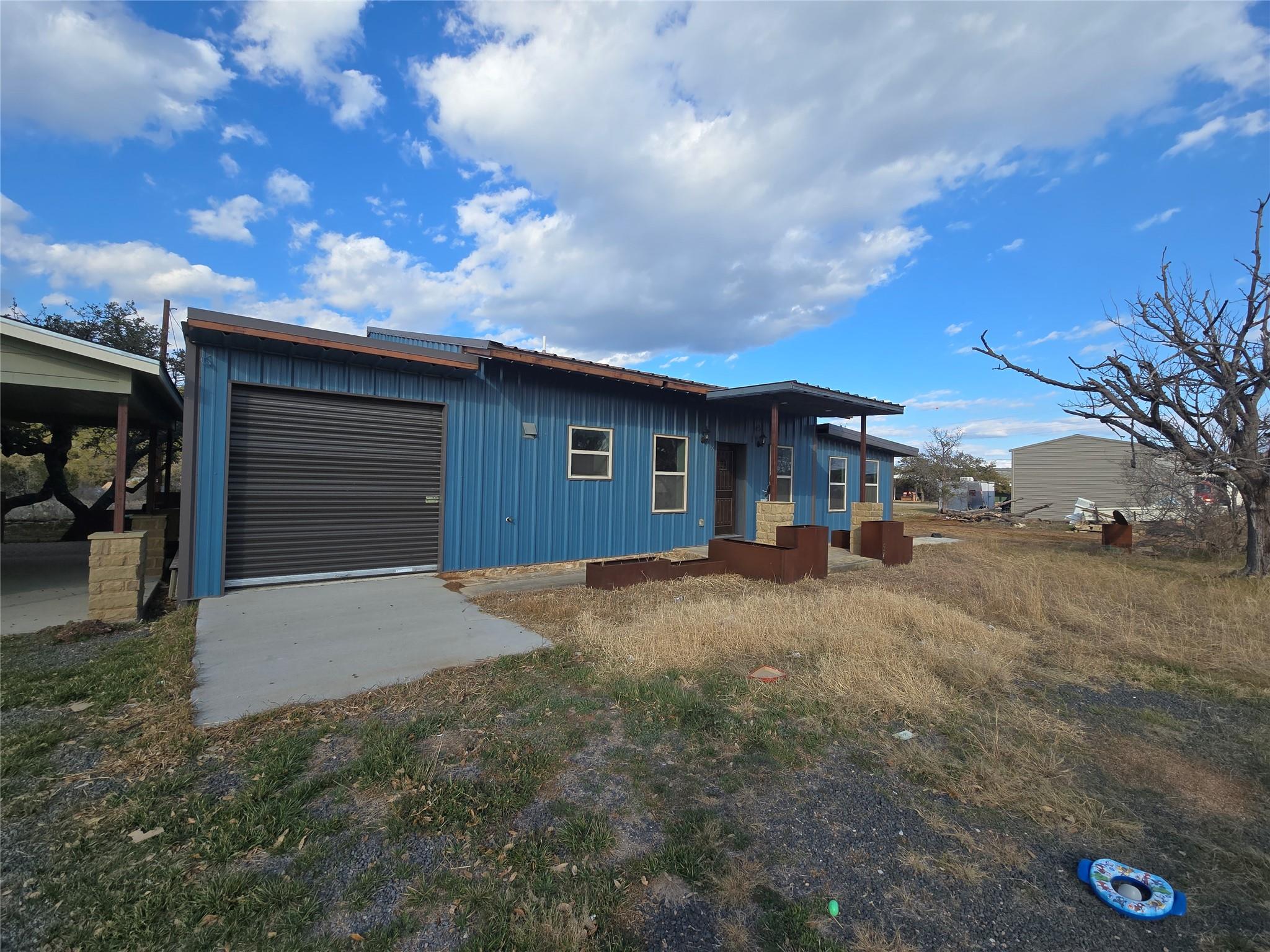 304 Spring St, Burnet, TX 78611