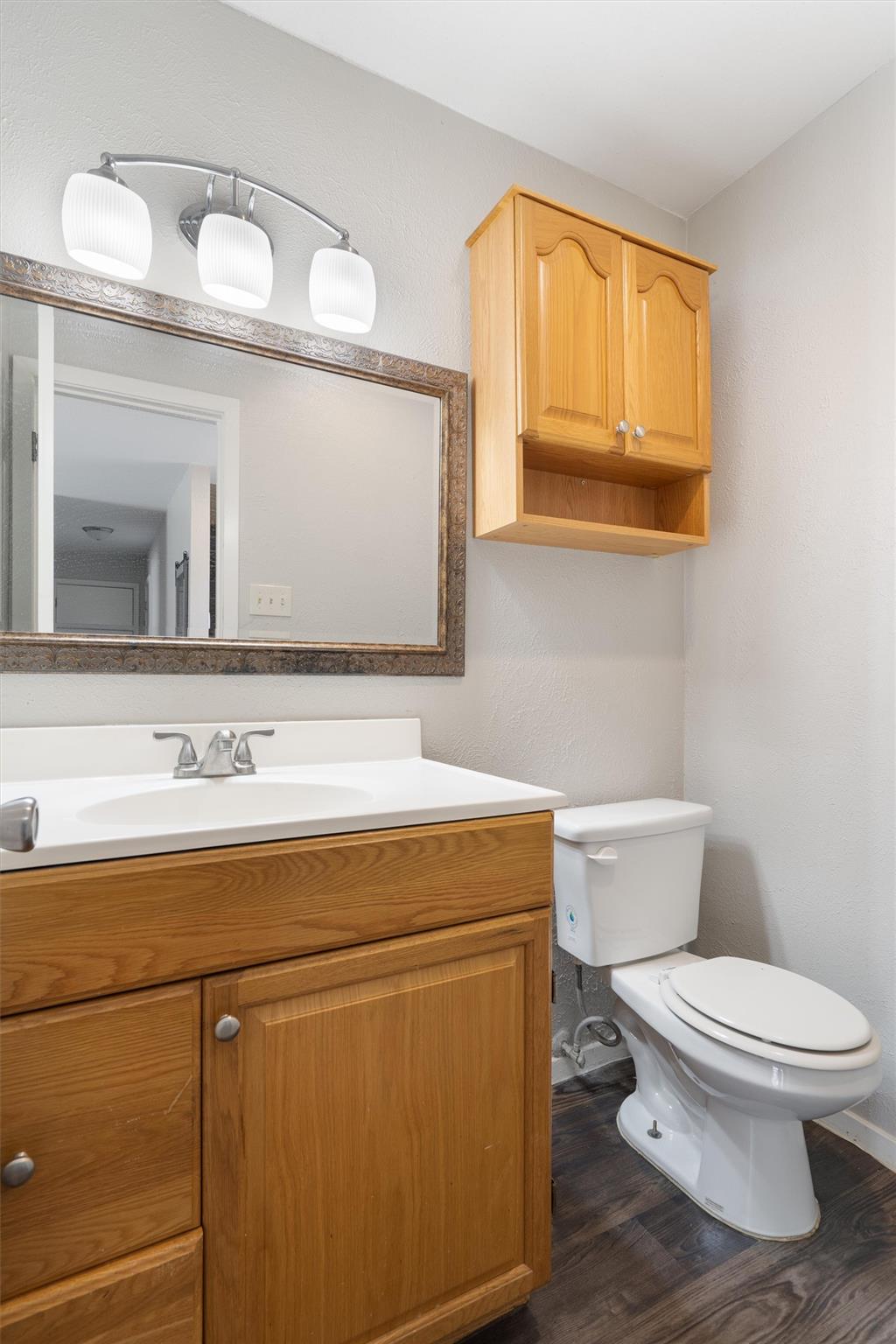 8309 Beaver Brook Ln, Austin, TX 78748