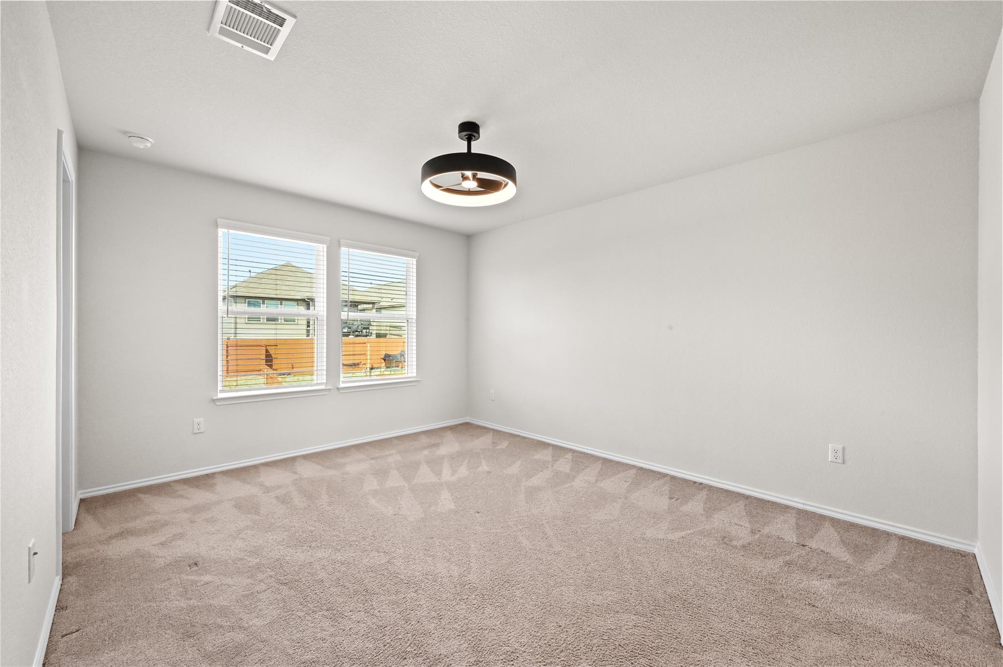 511 Eves Necklace Dr, Buda, TX 78610