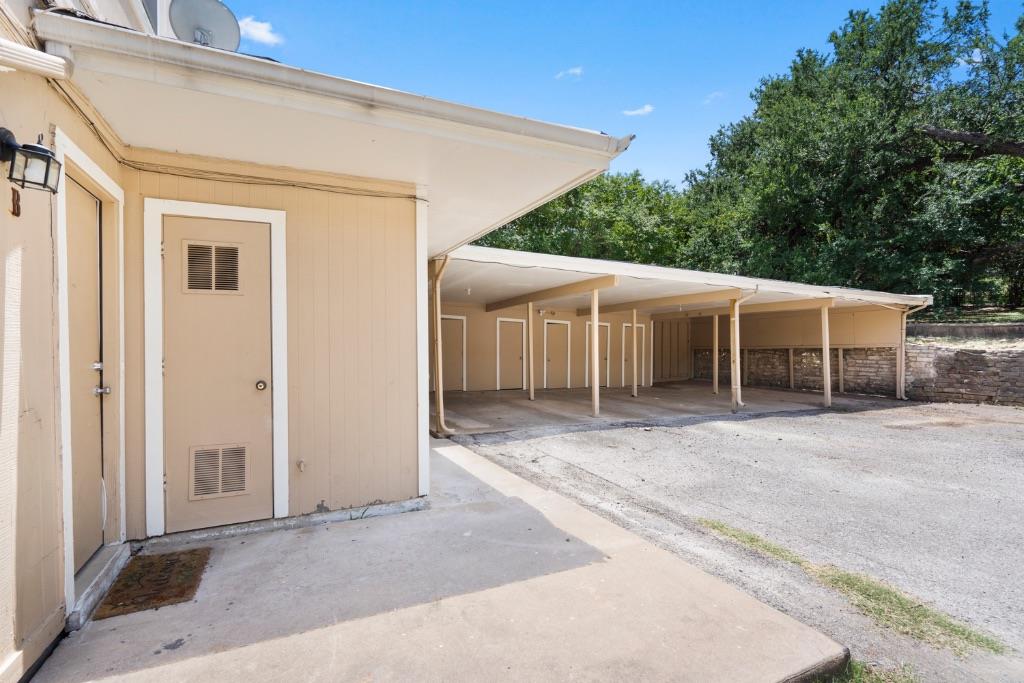 1813 Woodland Ave # B, Austin, TX 78741