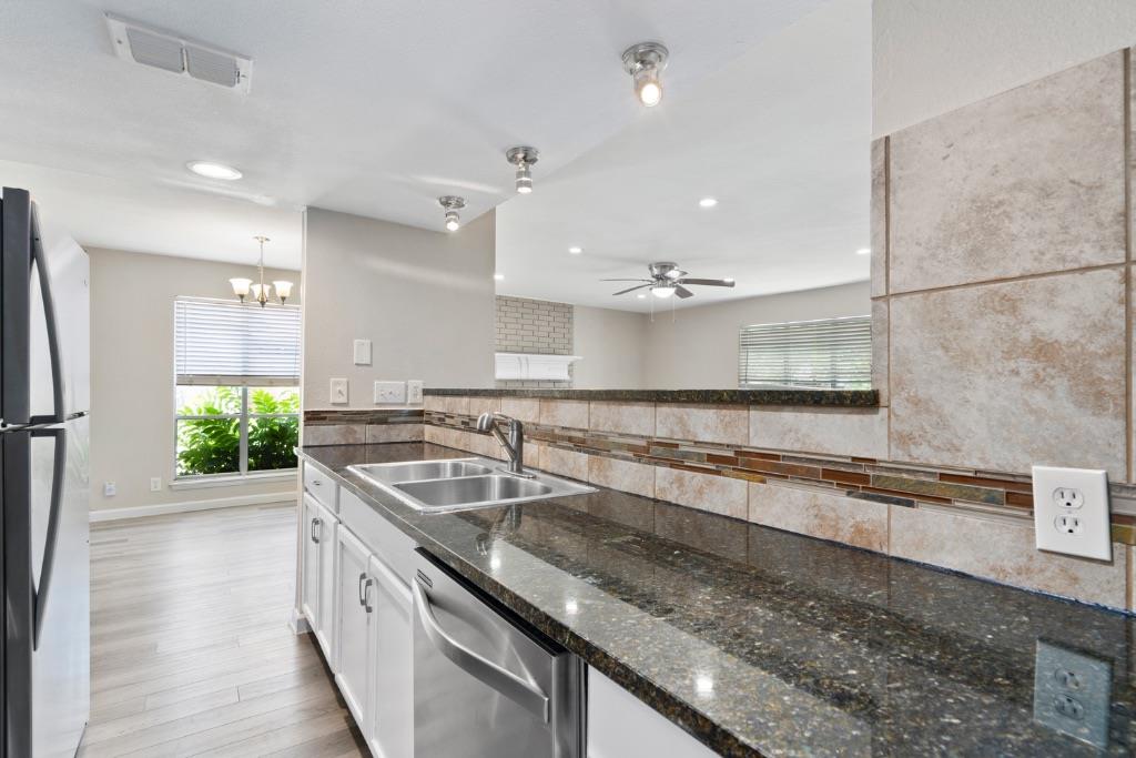 1813 Woodland Ave # B, Austin, TX 78741