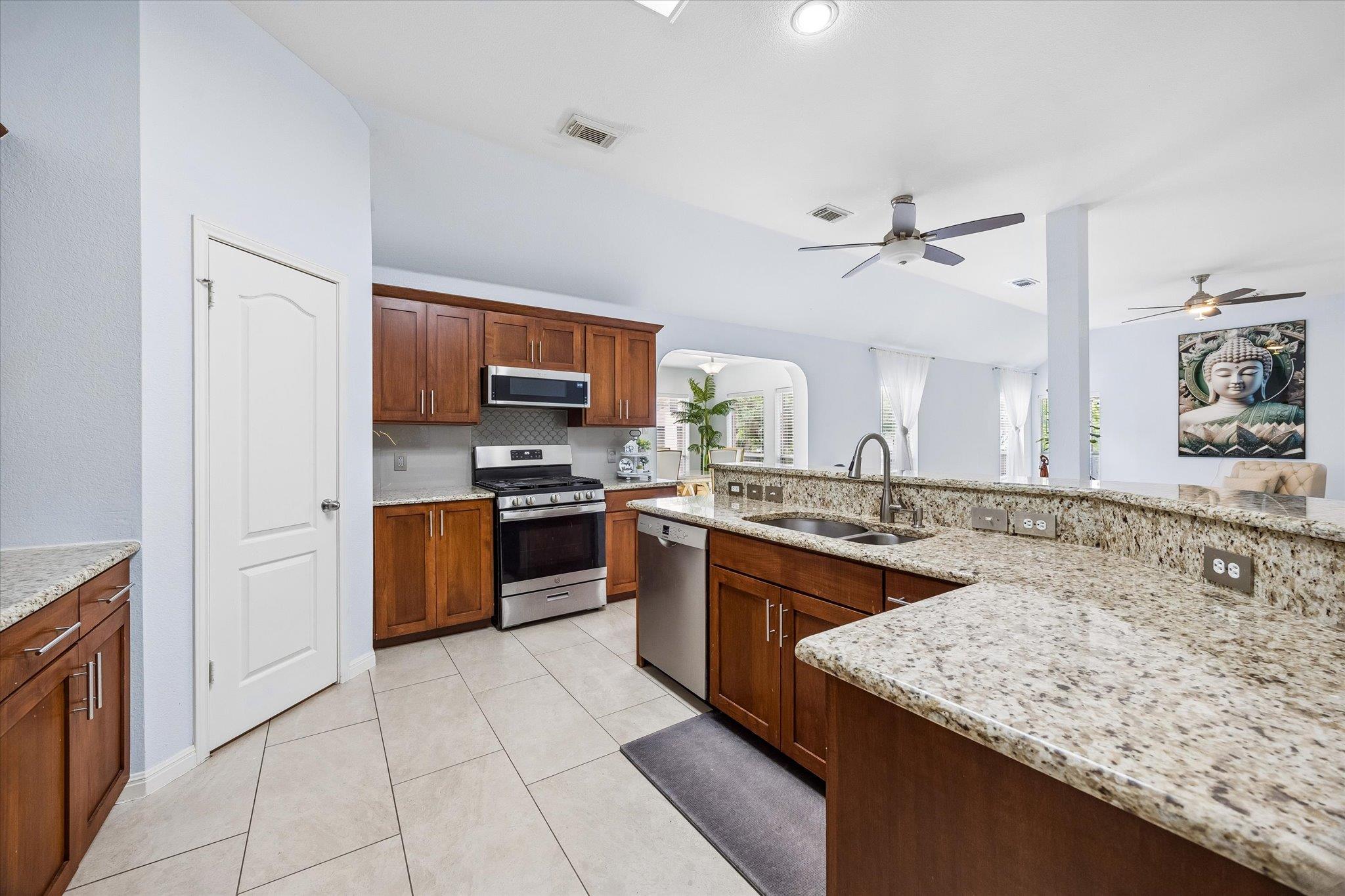 13800 Shadowlawn Trce SE, Manor, TX 78653