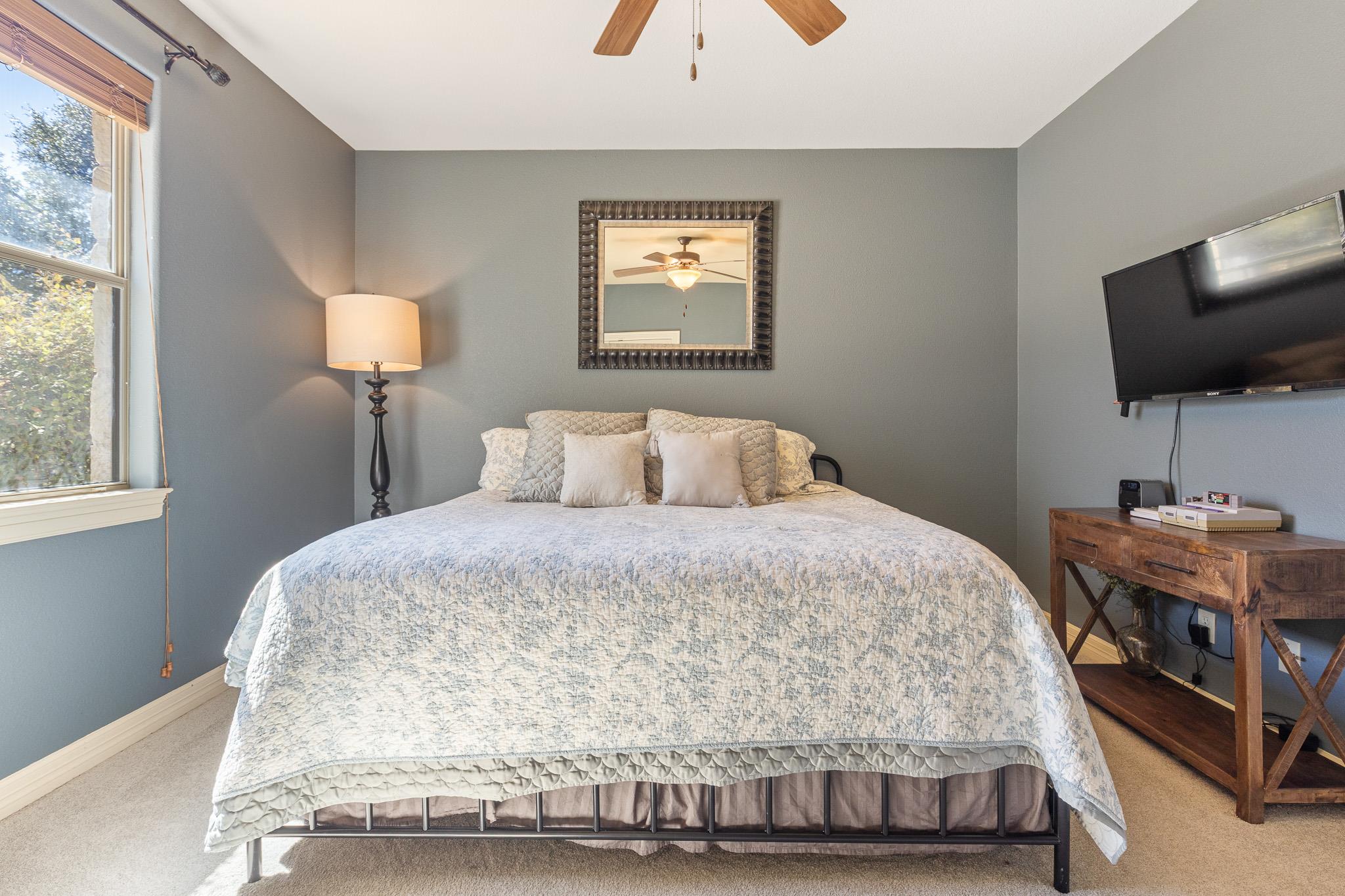 104 Roble Roja Dr, Georgetown, TX 78633