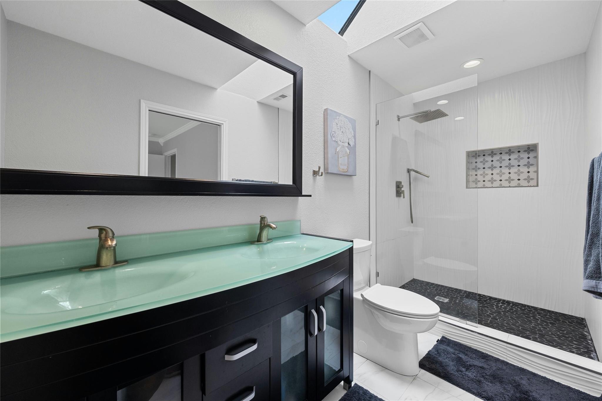 8303 Los Ranchos Dr, Austin, TX 78749