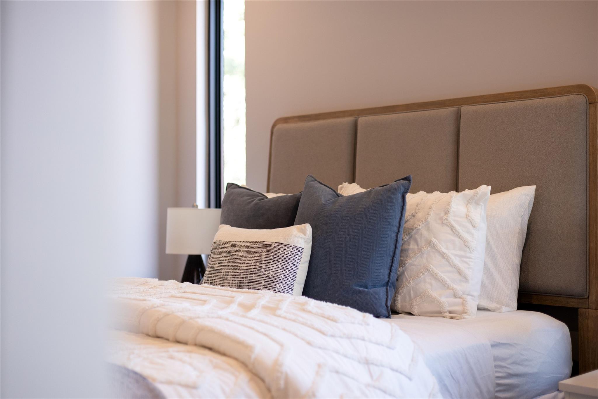 107 W Johanna St # A, Austin, TX 78704