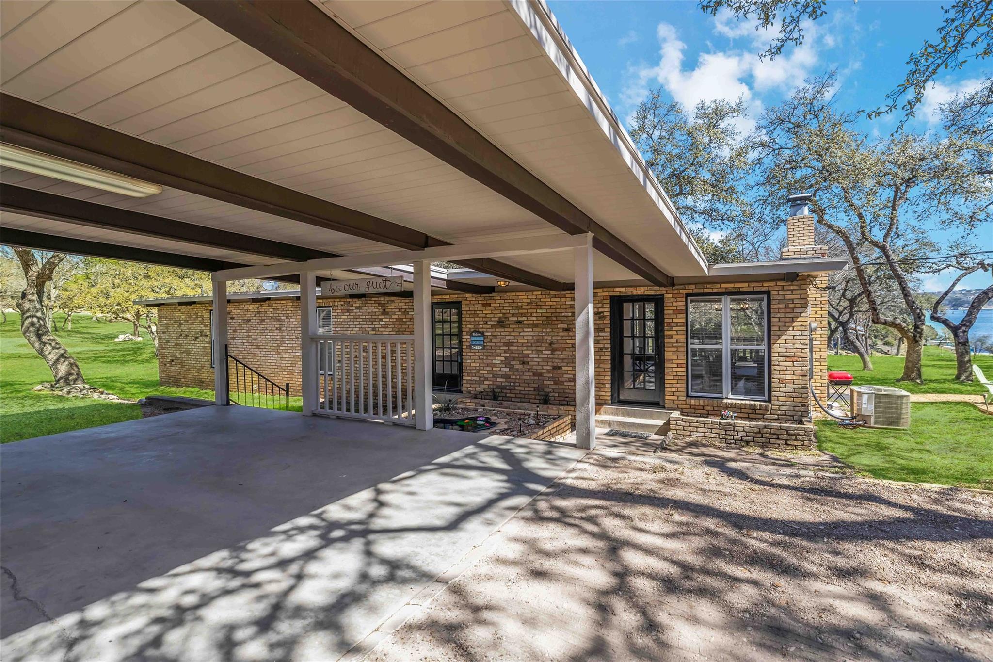 17416 Sleepy Hollow Dr, Lago Vista, TX 78645