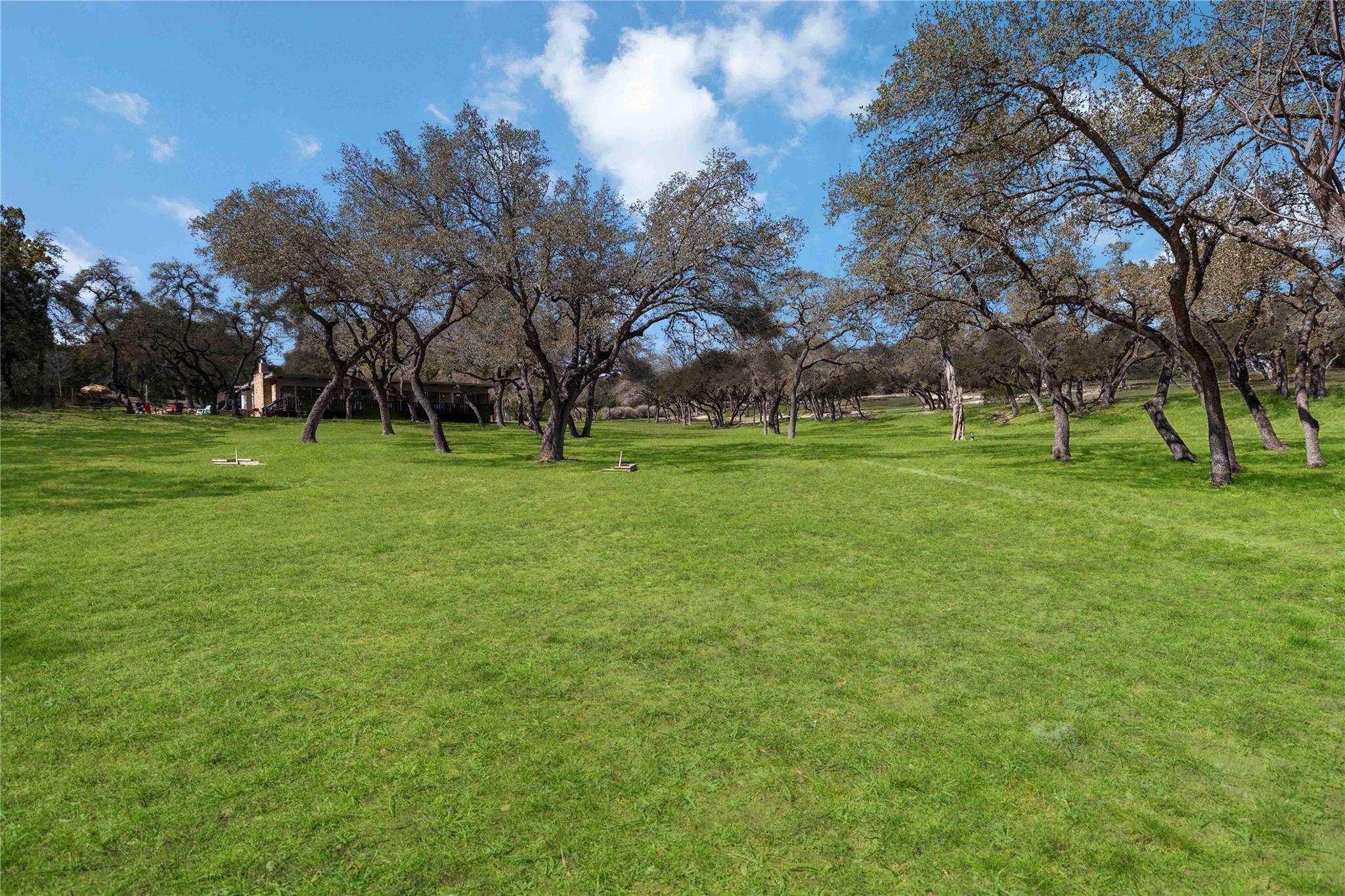 17416 Sleepy Hollow Dr, Lago Vista, TX 78645