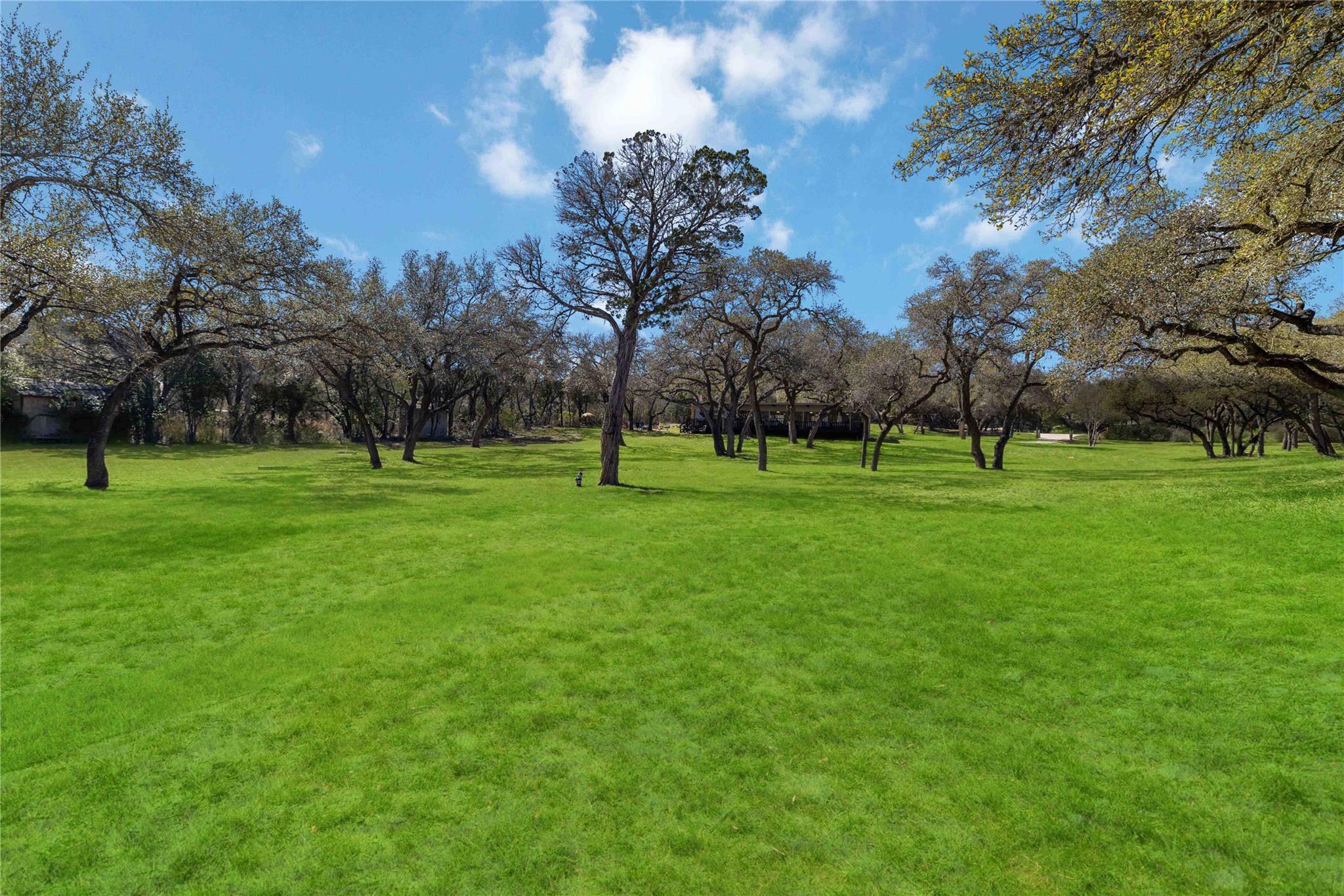 17416 Sleepy Hollow Dr, Lago Vista, TX 78645