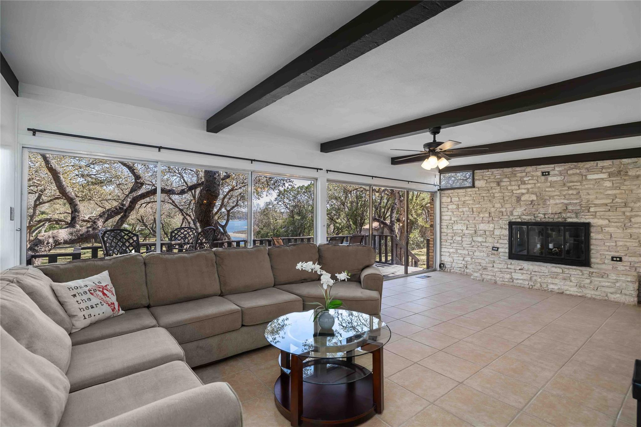 17416 Sleepy Hollow Dr, Lago Vista, TX 78645