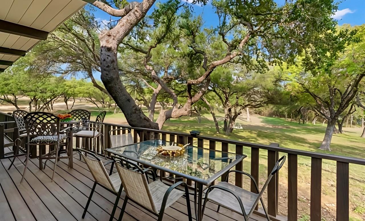 17416 Sleepy Hollow Dr, Lago Vista, TX 78645