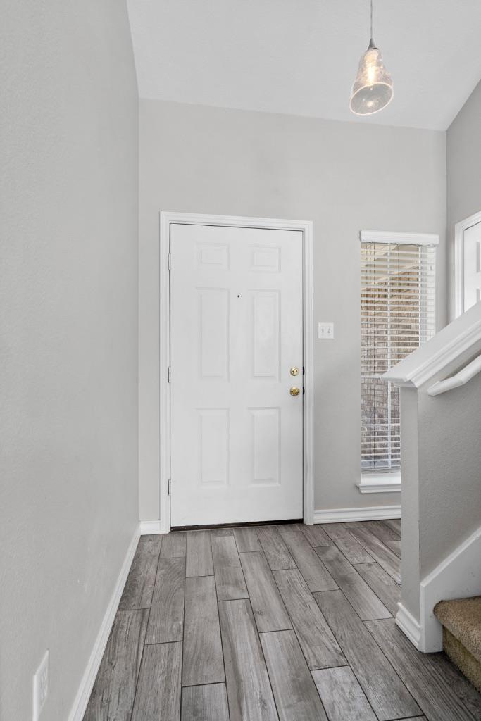 440 Grey Feather Ct, Round Rock, TX 78665