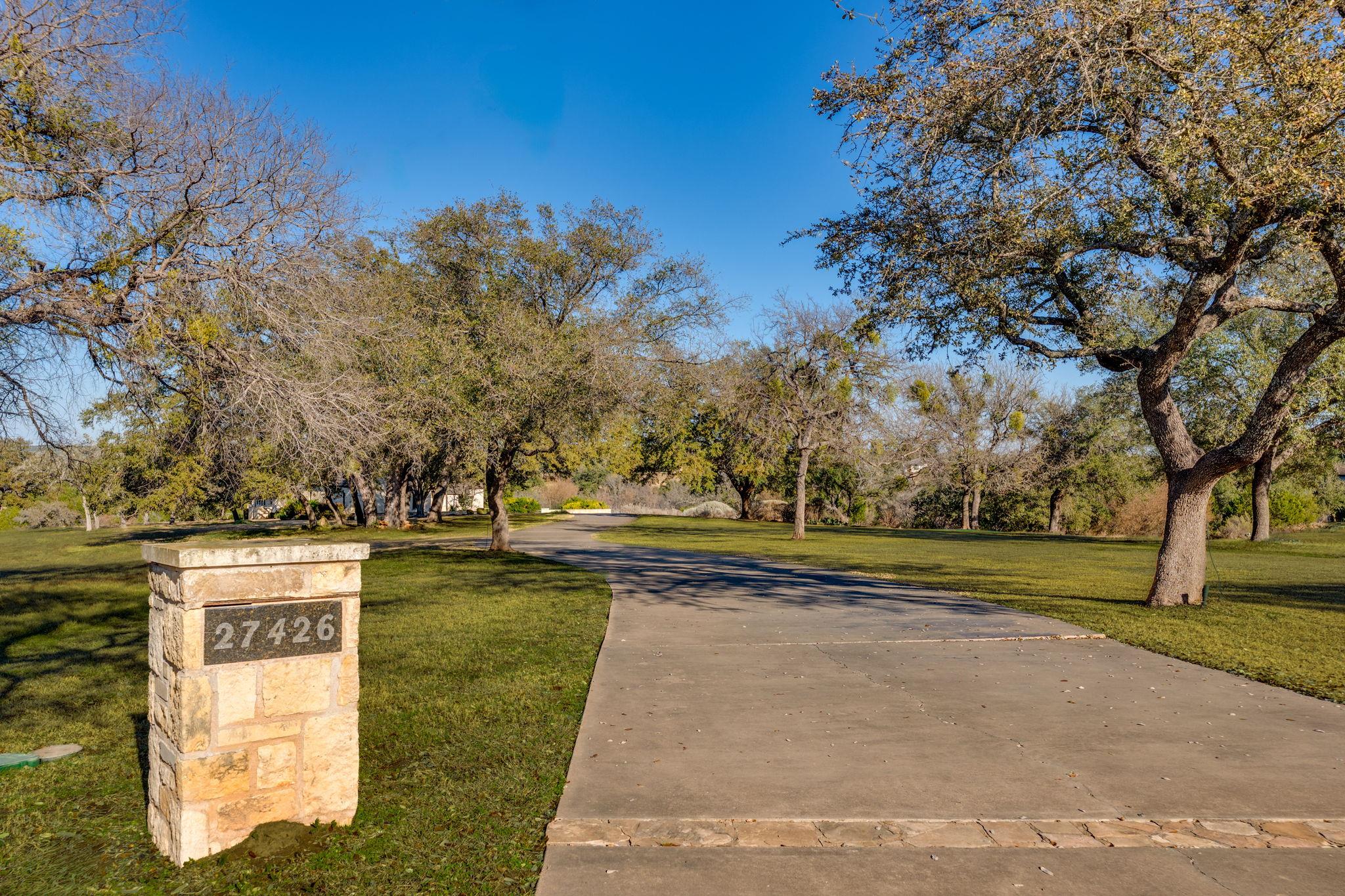 27426 Waterfall Hill Pkwy, Spicewood, TX 78669