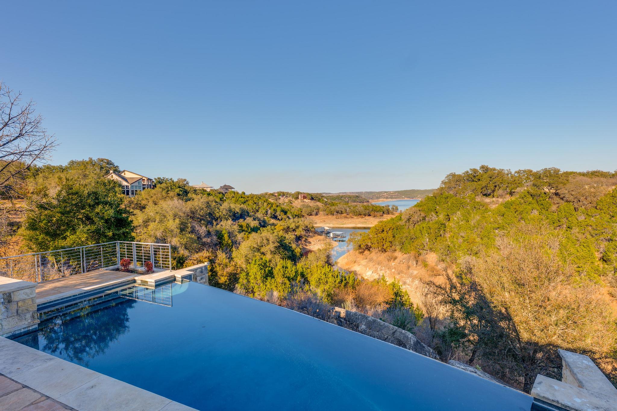 27426 Waterfall Hill Pkwy, Spicewood, TX 78669