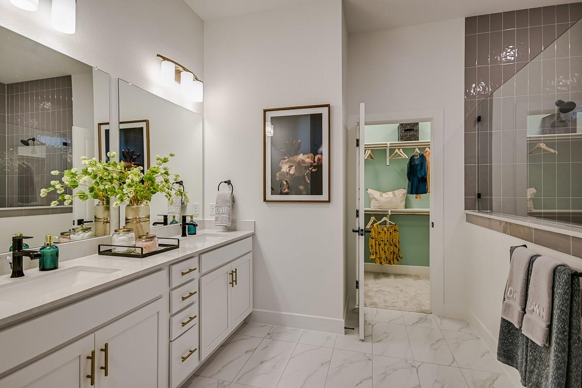 1316 South Brook Dr, Leander, TX 78641