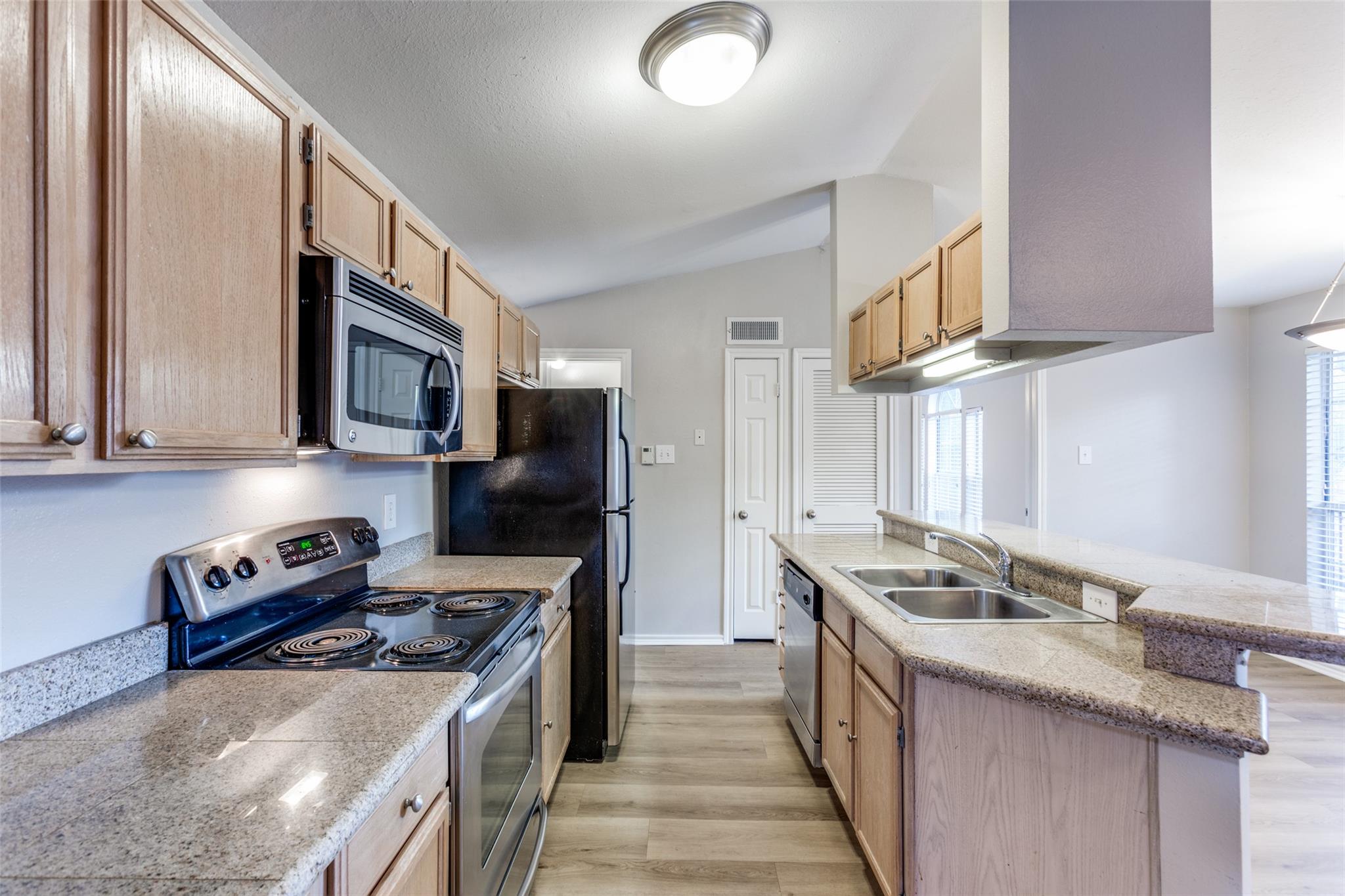 6804 N Capital Of Texas Highway # 622, Austin, TX 78731