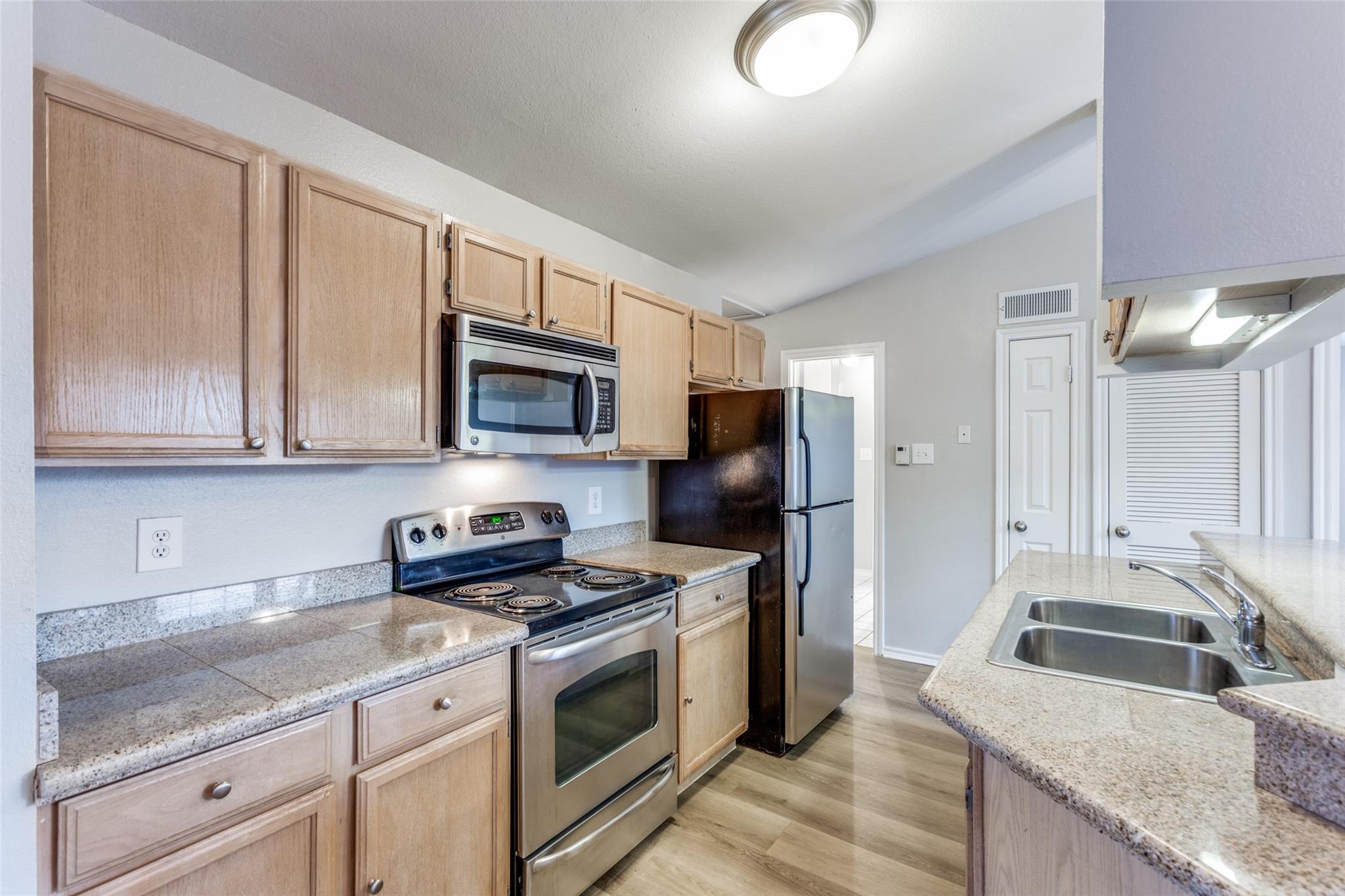 6804 N Capital Of Texas Highway # 622, Austin, TX 78731