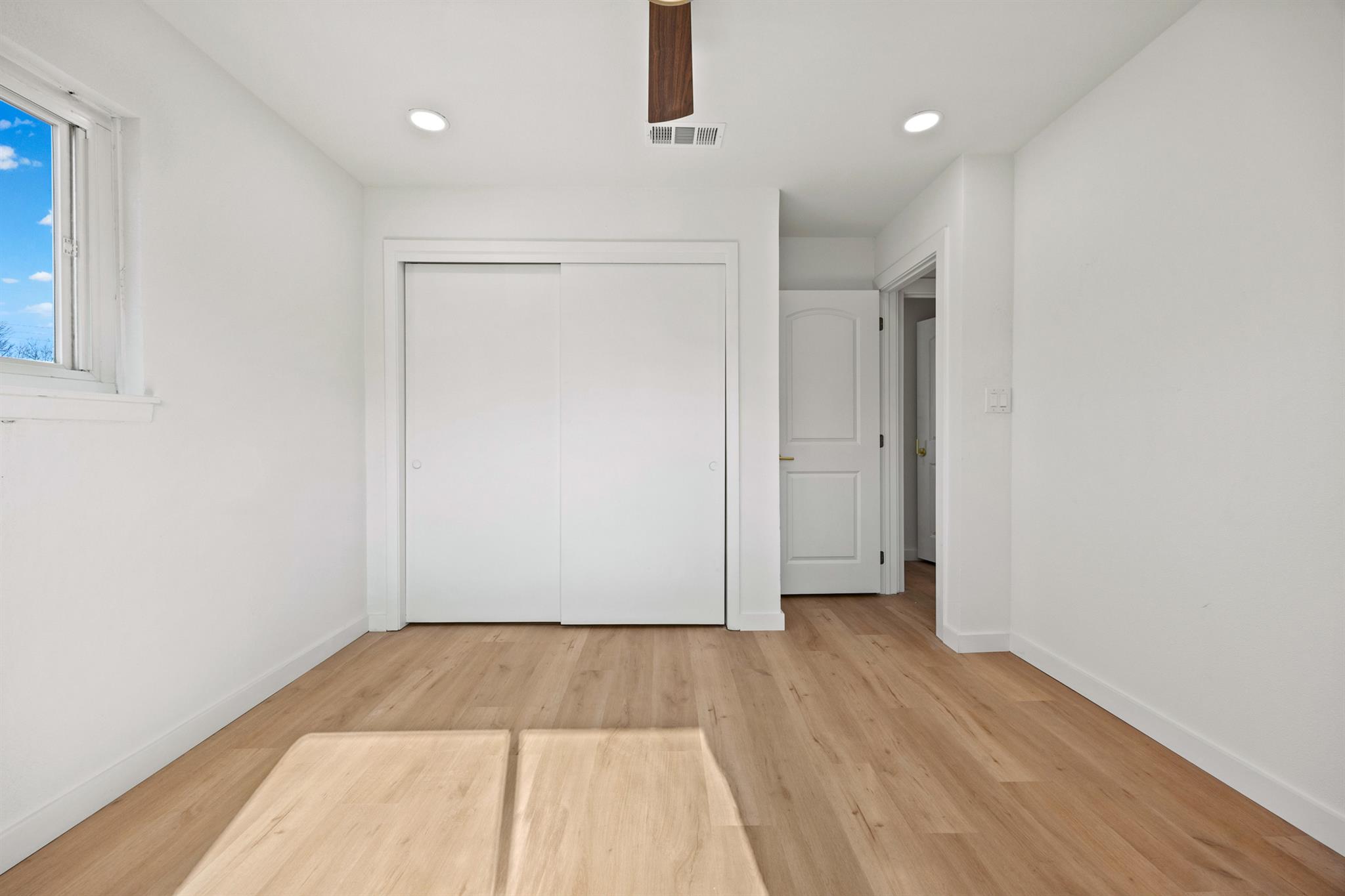 2602 Loyola Ln, Austin, TX 78723