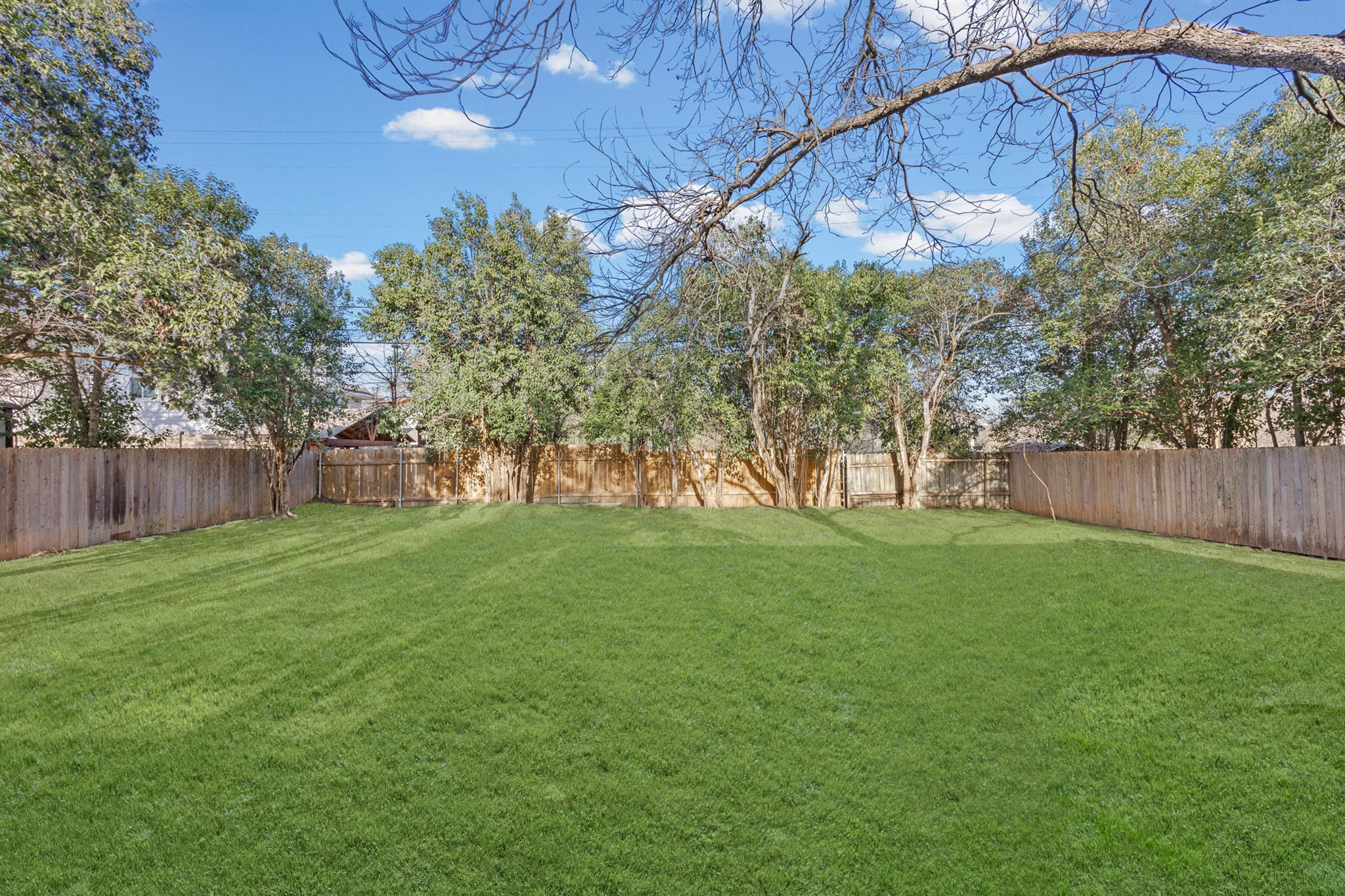 2602 Loyola Ln, Austin, TX 78723