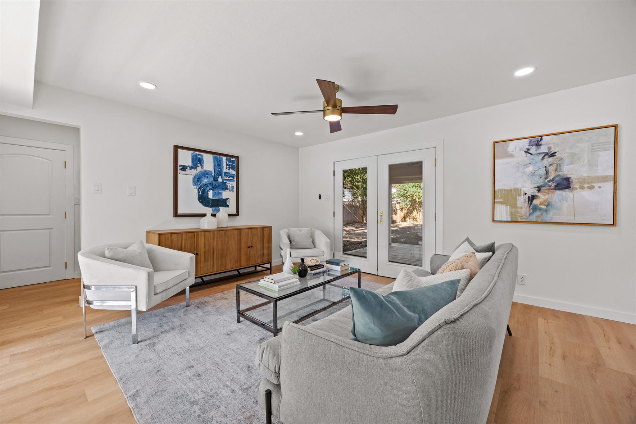 2602 Loyola Ln, Austin, TX 78723