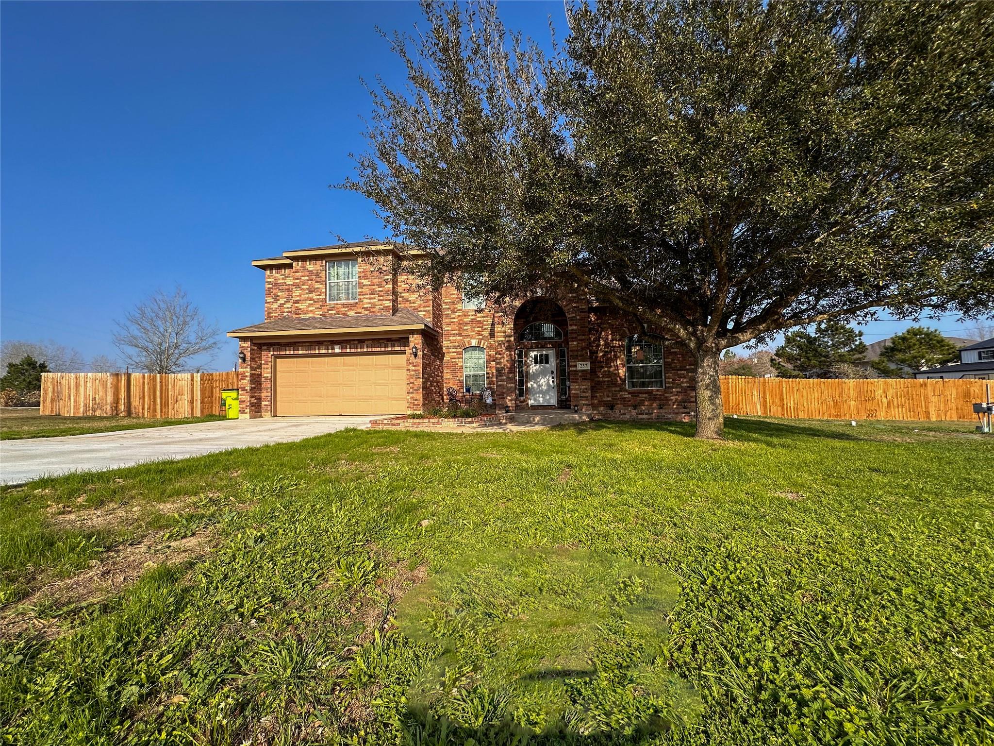 237 Cardinal Dr, Bastrop, TX 78659
