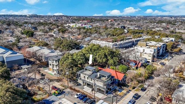 107 W Johanna St # B, Austin, TX 78704