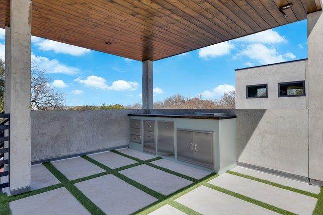 107 W Johanna St # B, Austin, TX 78704