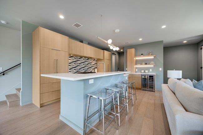 107 W Johanna St # B, Austin, TX 78704