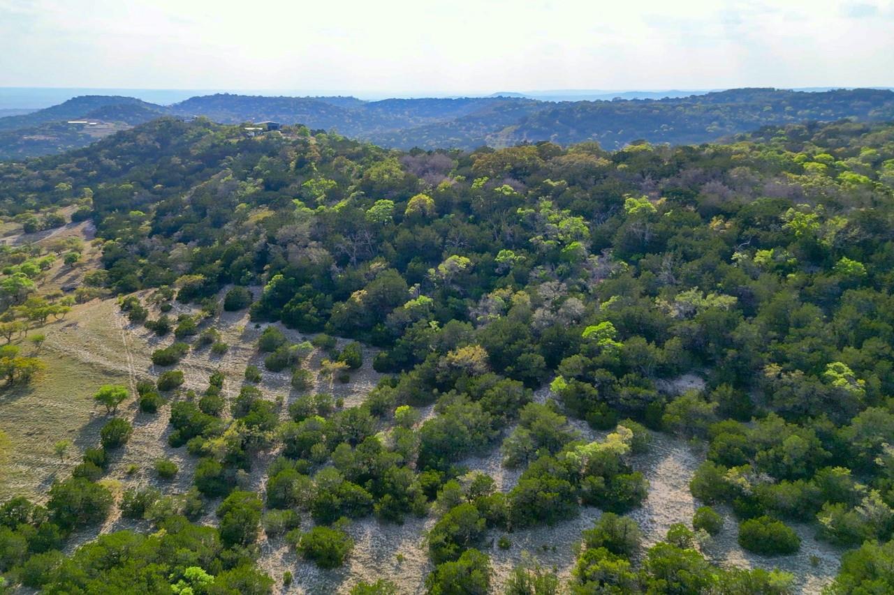 218 Saddle Wood Trl, Comfort, TX 78013