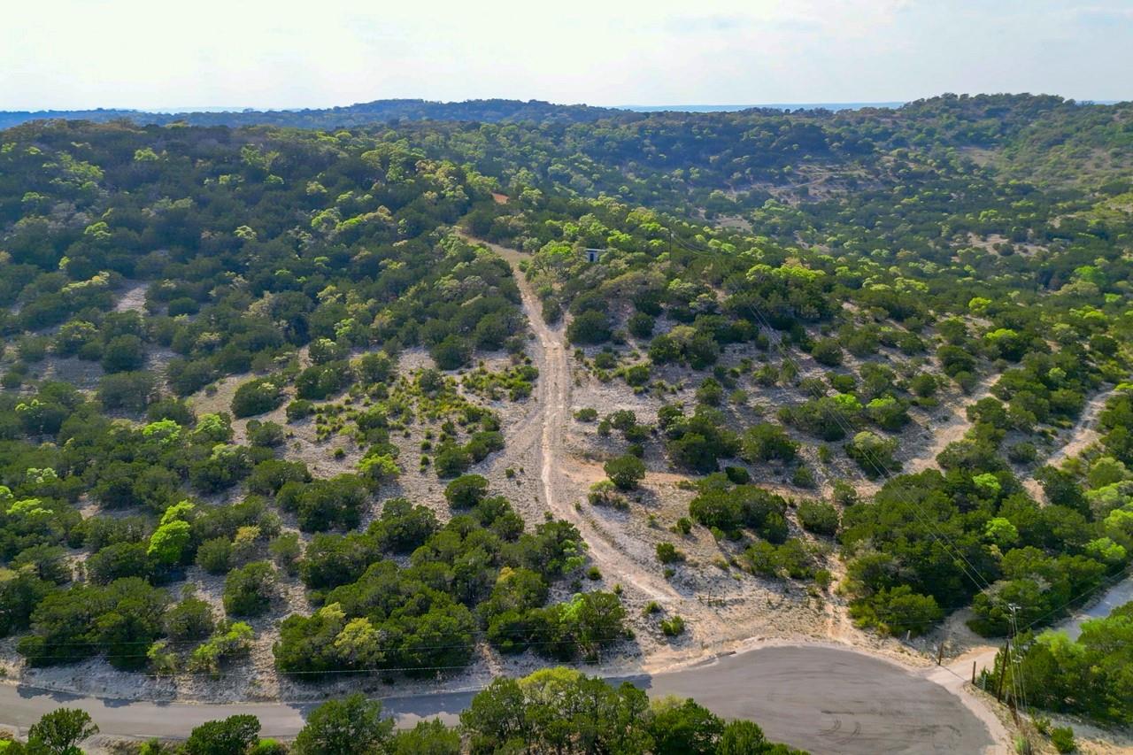 218 Saddle Wood Trl, Comfort, TX 78013