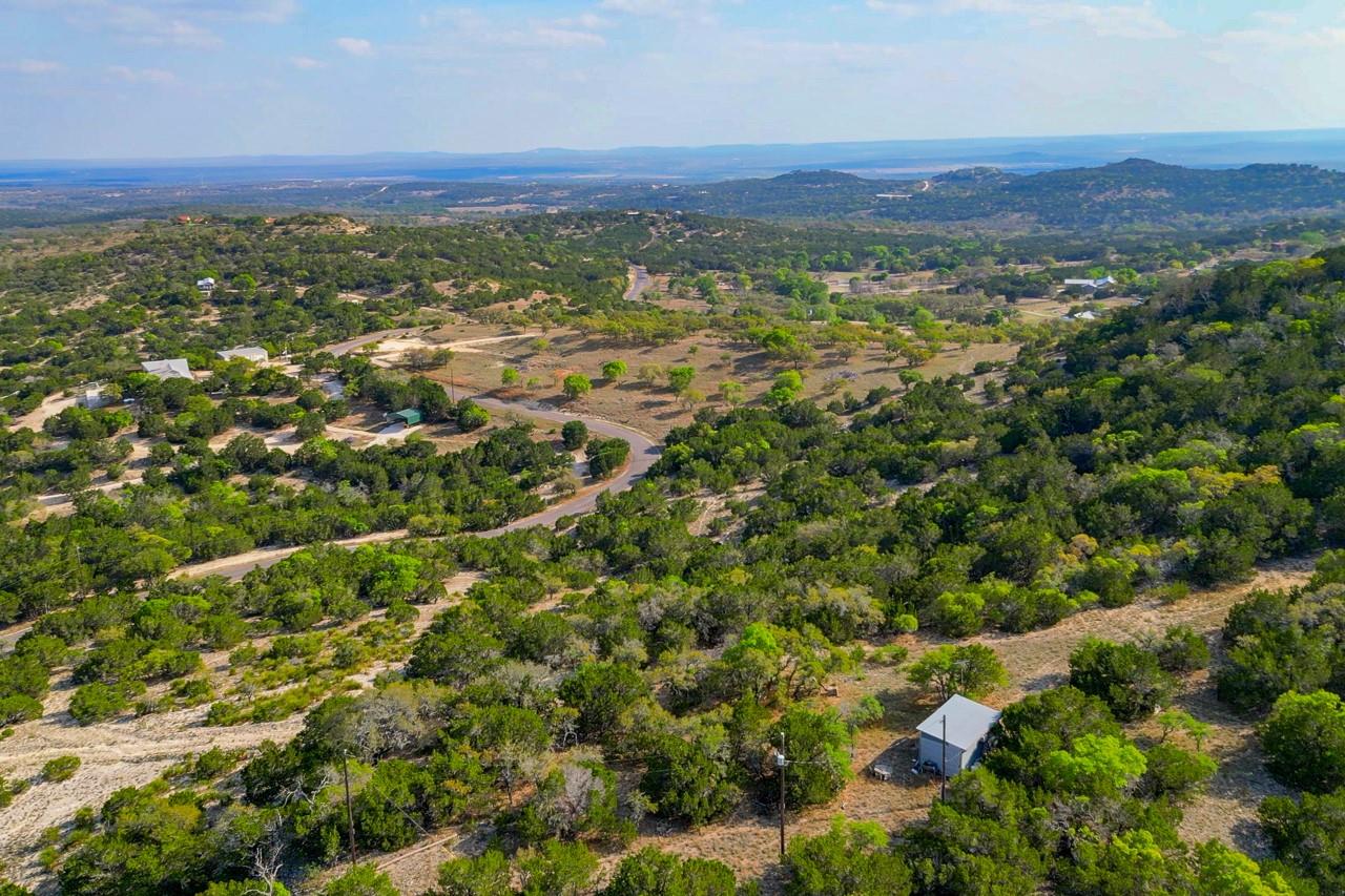 218 Saddle Wood Trl, Comfort, TX 78013