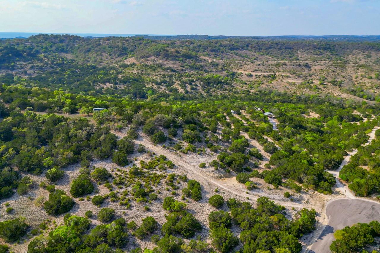 218 Saddle Wood Trl, Comfort, TX 78013