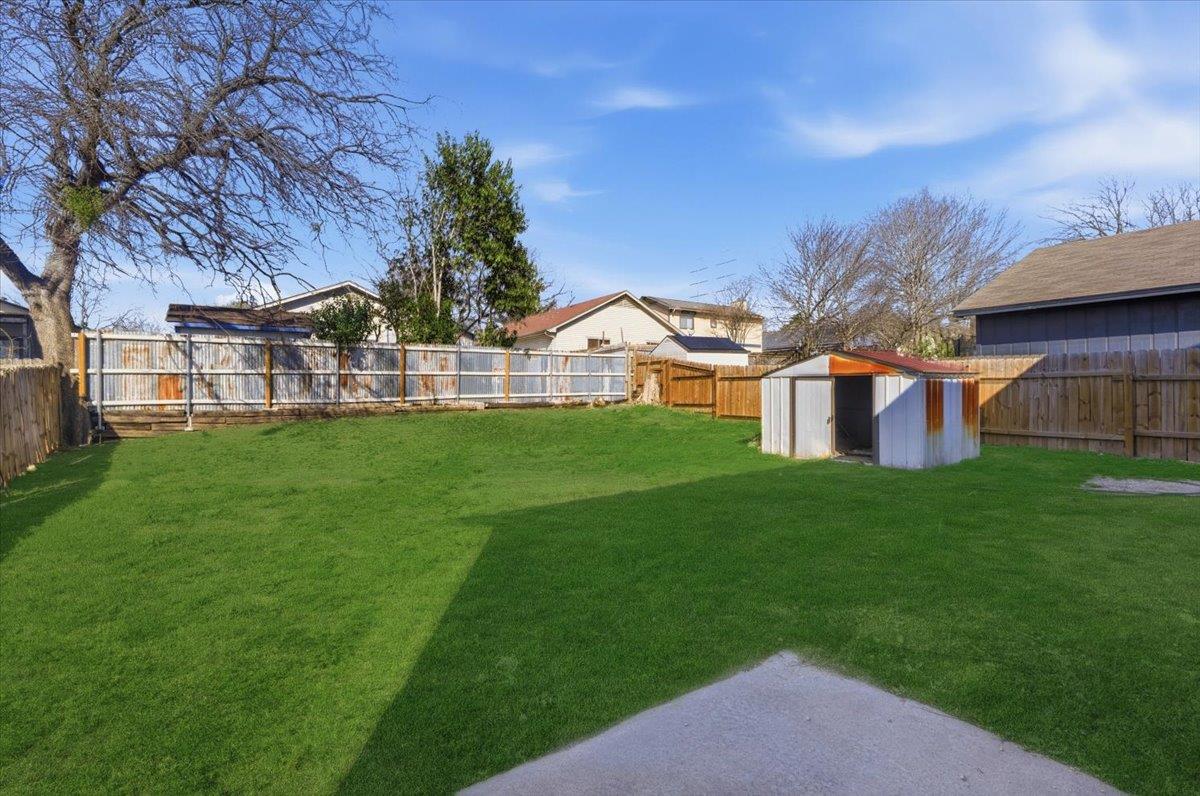 1000 Bodgers Dr, Austin, TX 78753