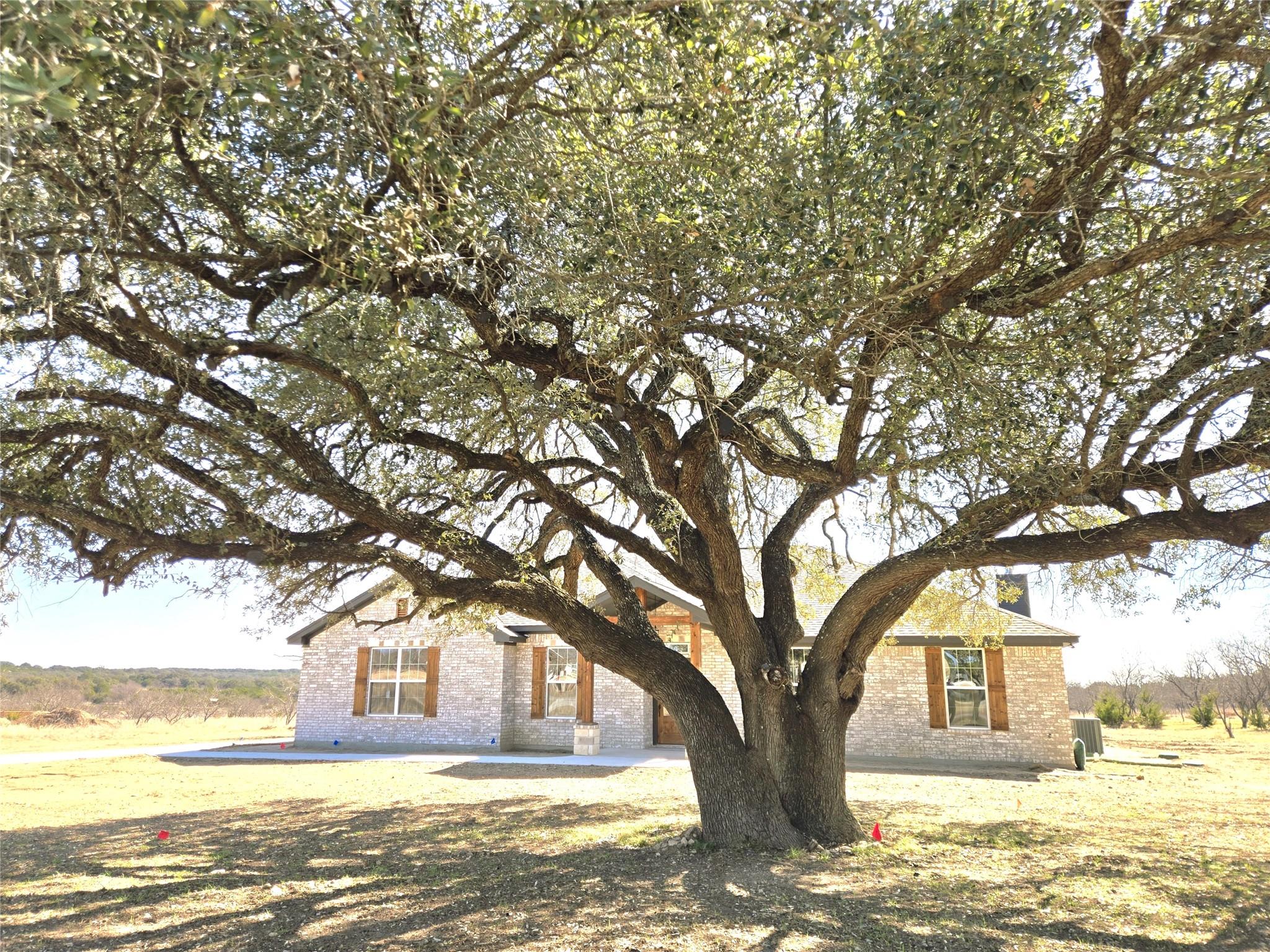 425 County Road 3152, Kempner, TX 76539