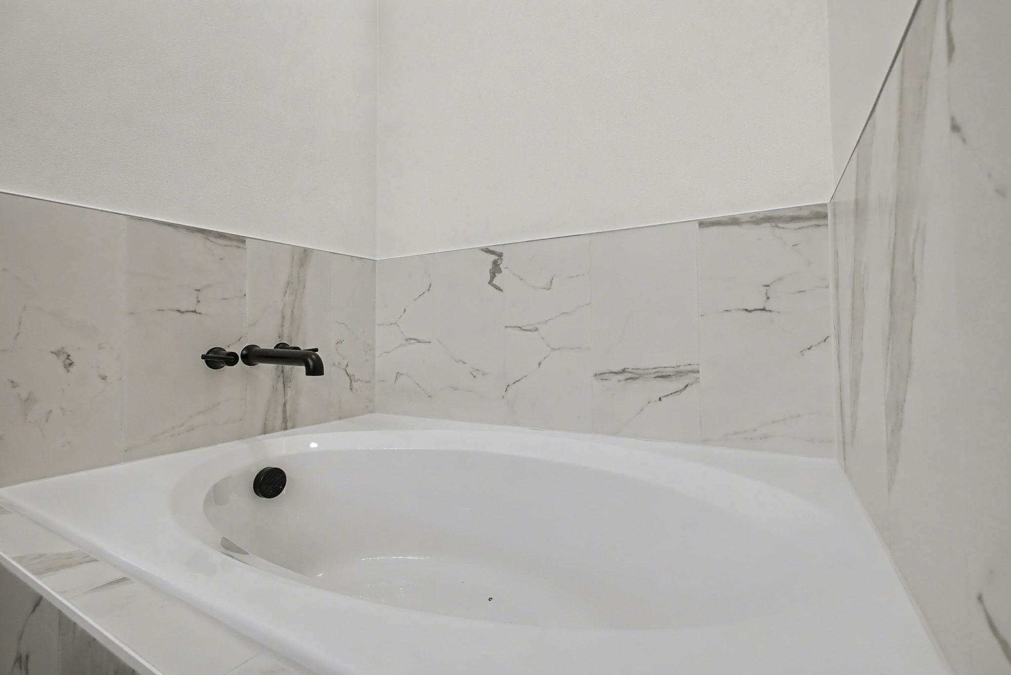 425 County Road 3152, Kempner, TX 76539