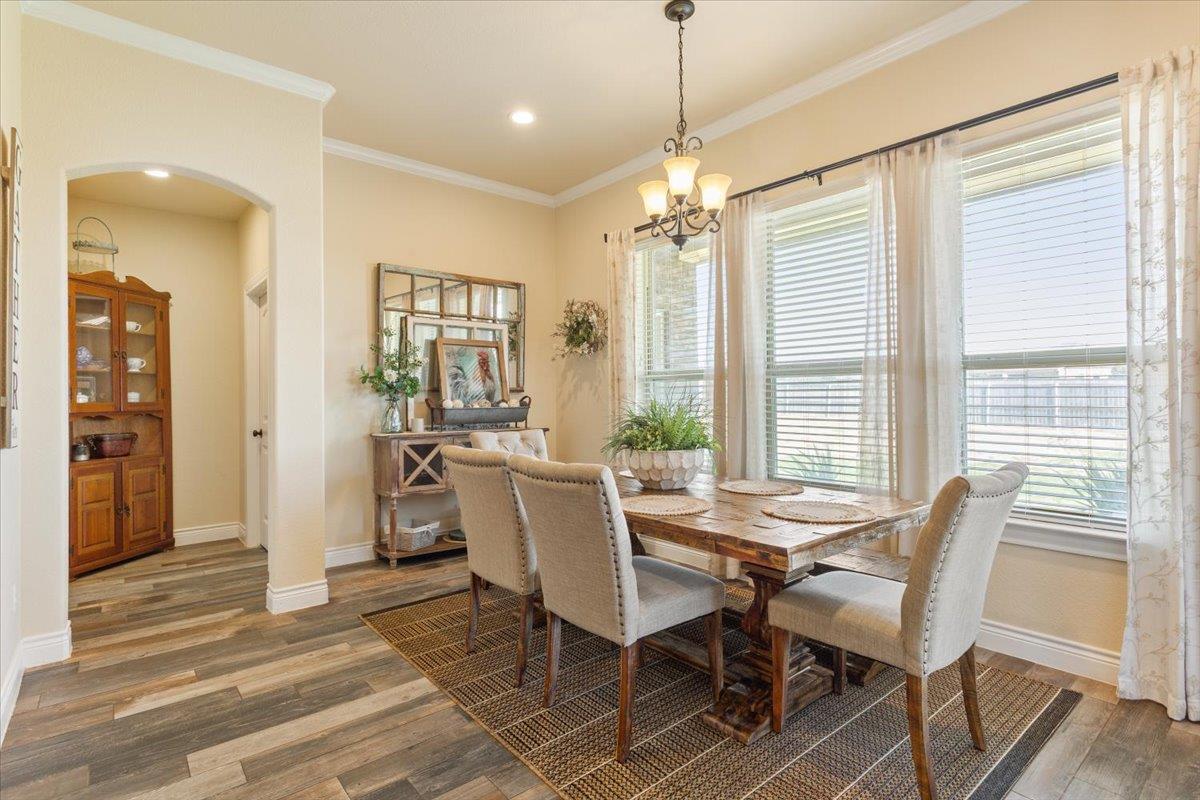 4002 Big Brooke Dr, Salado, TX 76571