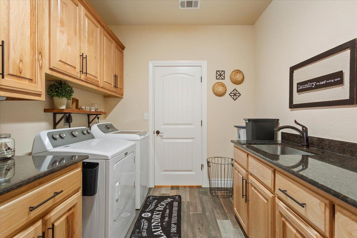 4002 Big Brooke Dr, Salado, TX 76571