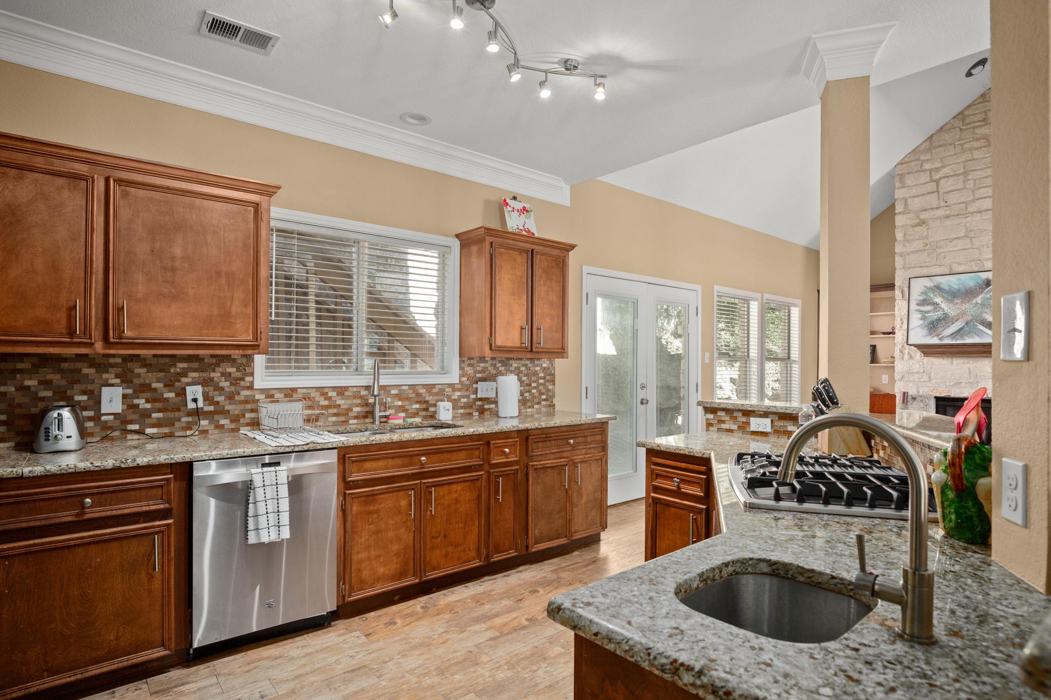 6108 Cape Coral Dr, Austin, TX 78746