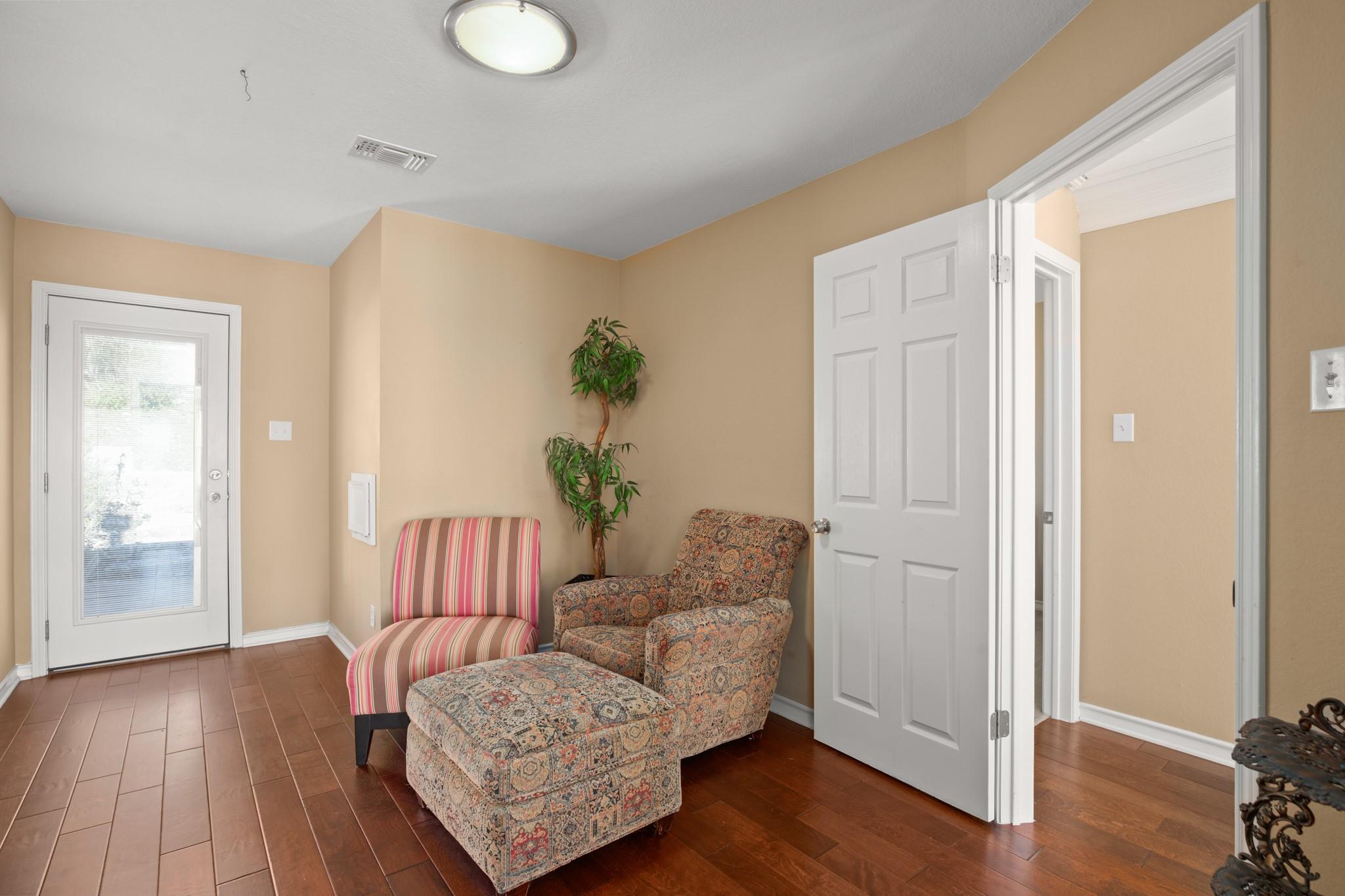 6108 Cape Coral Dr, Austin, TX 78746