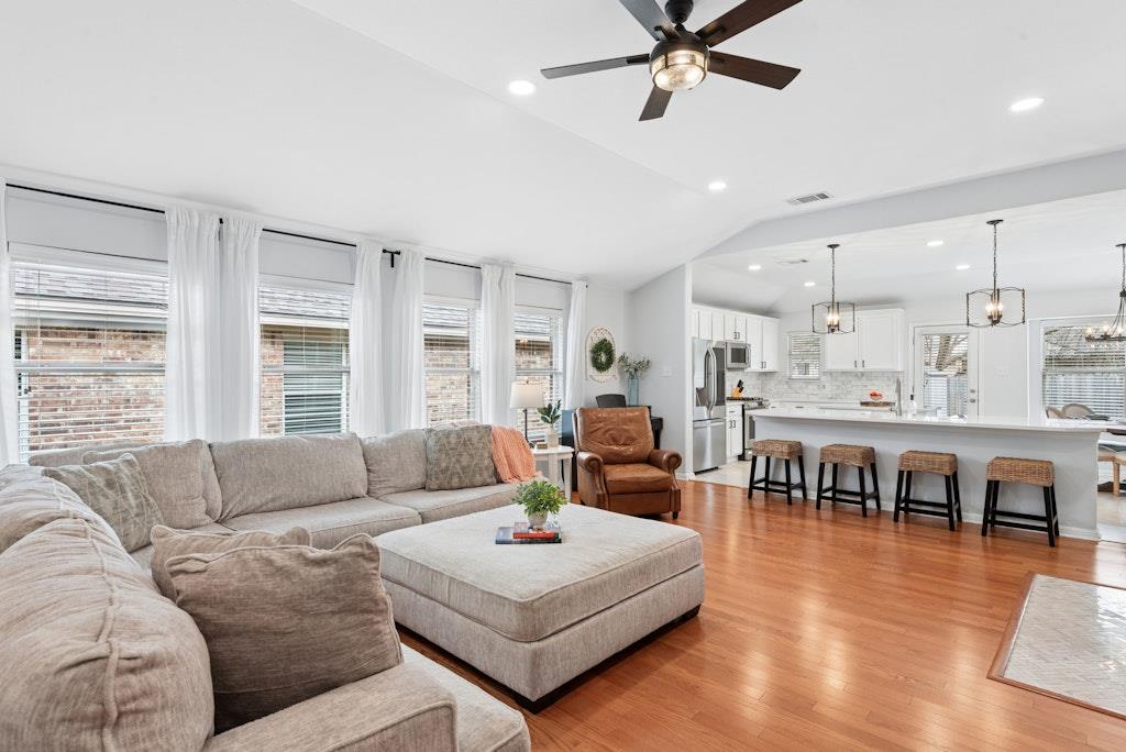 2709 Tumbling River Dr, Leander, TX 78641