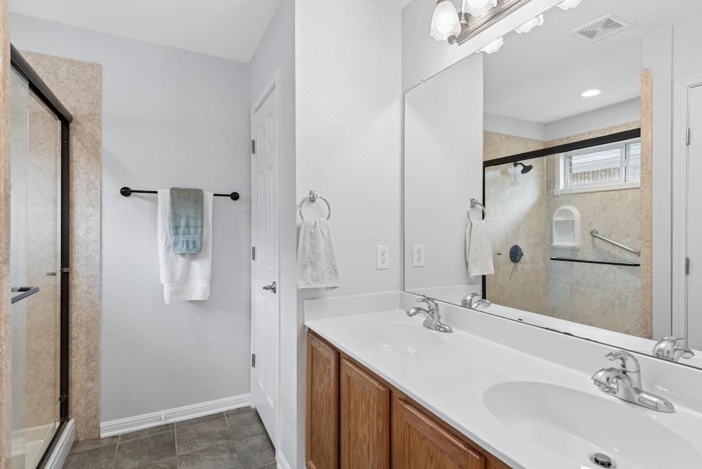 2709 Tumbling River Dr, Leander, TX 78641