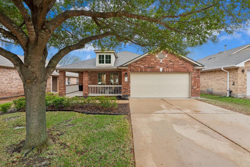 2709 Tumbling River Dr, Leander, TX 78641