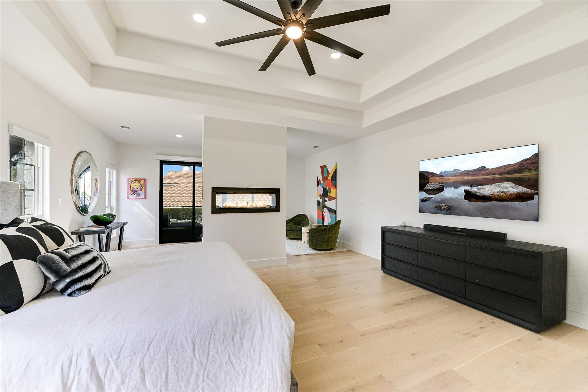 32 Wingreen Loop, The Hills, TX 78738