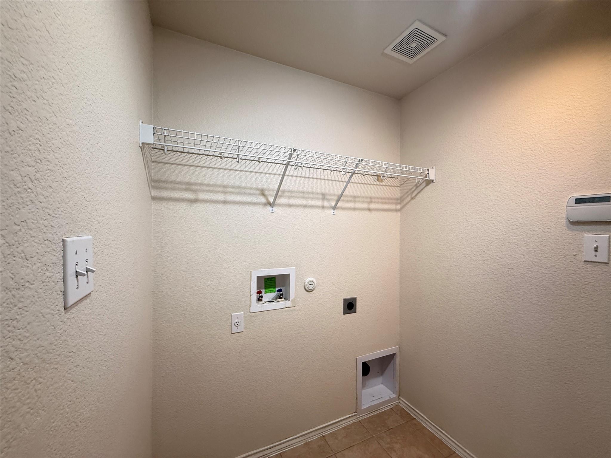 279 Housefinch Loop, Leander, TX 78641