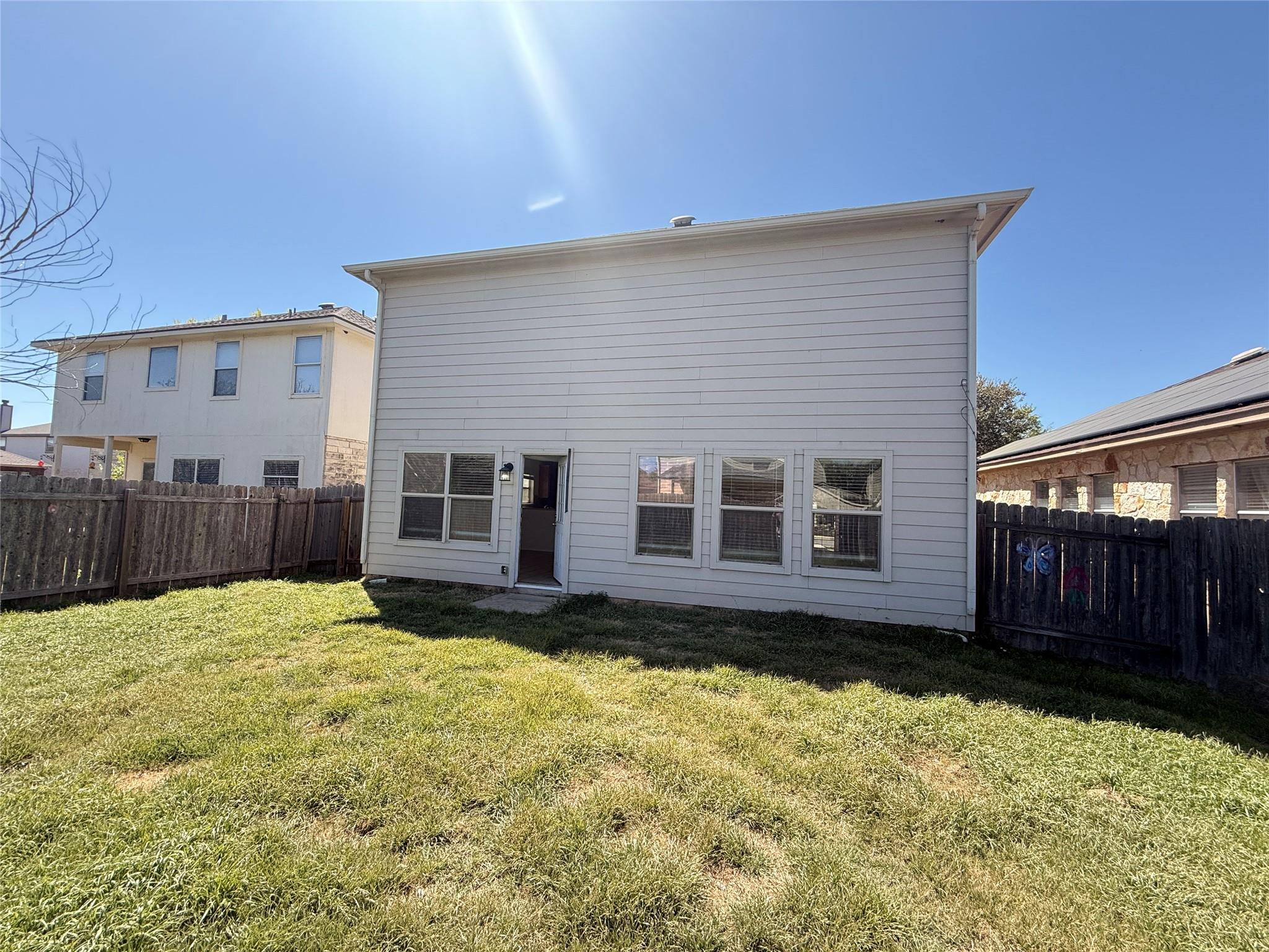 279 Housefinch Loop, Leander, TX 78641