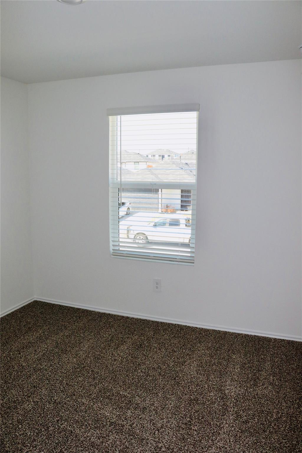 212 Bull Lake Cir, Buda, TX 78610