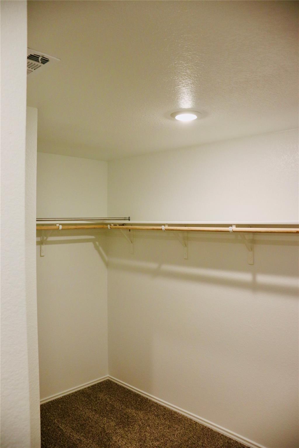 212 Bull Lake Cir, Buda, TX 78610