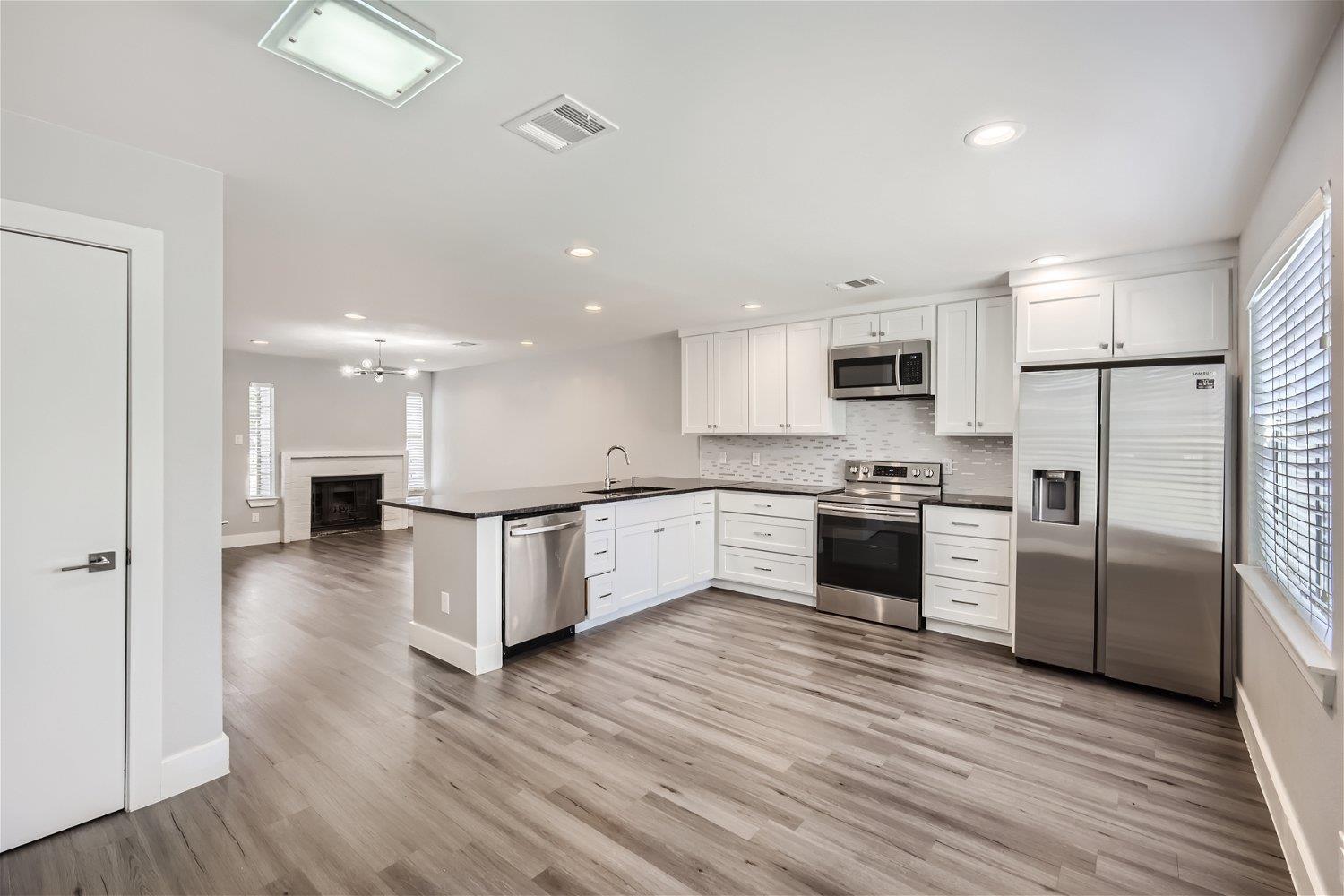 1830 River Crossing Cir # D, Austin, TX 78741