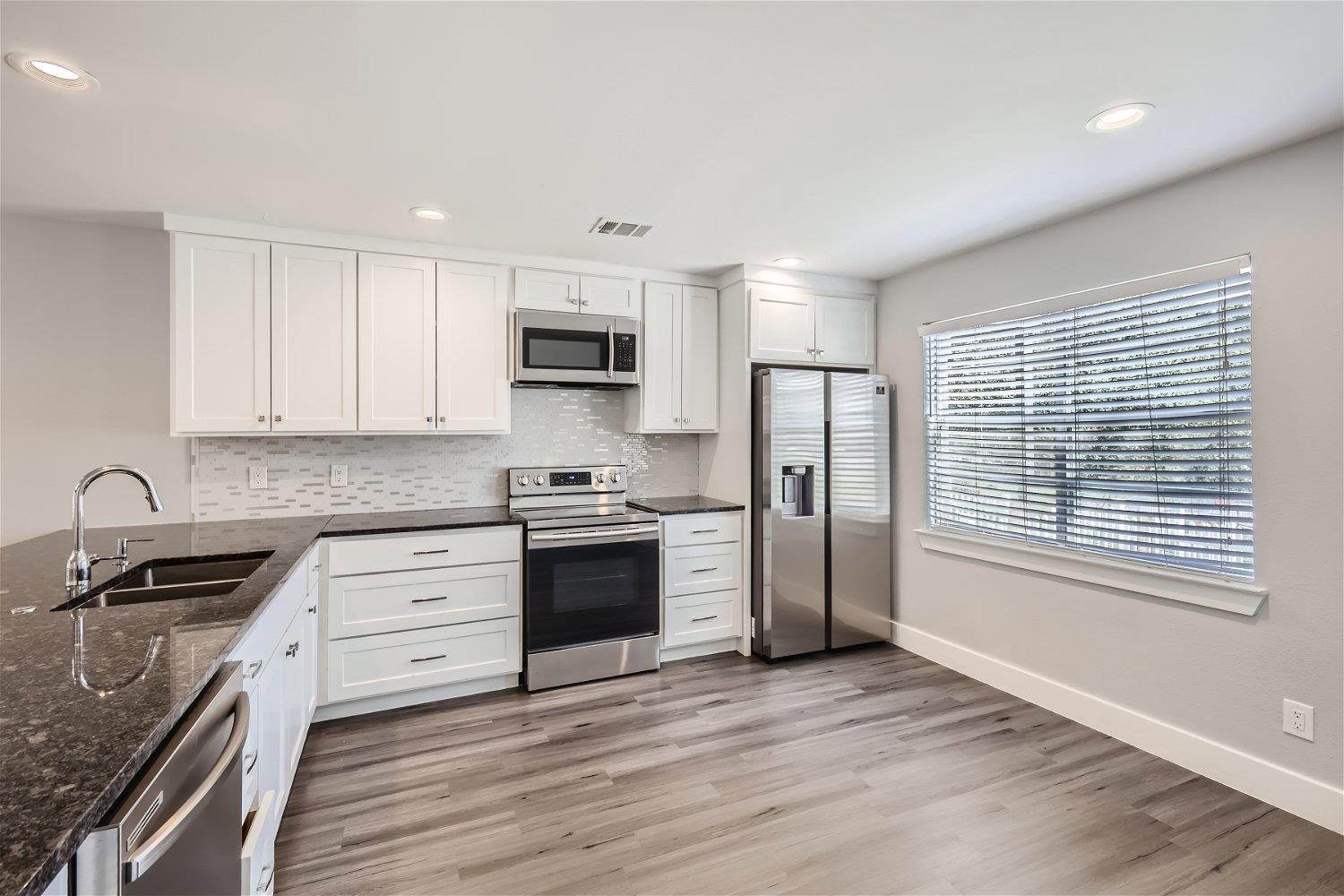 1830 River Crossing Cir # D, Austin, TX 78741