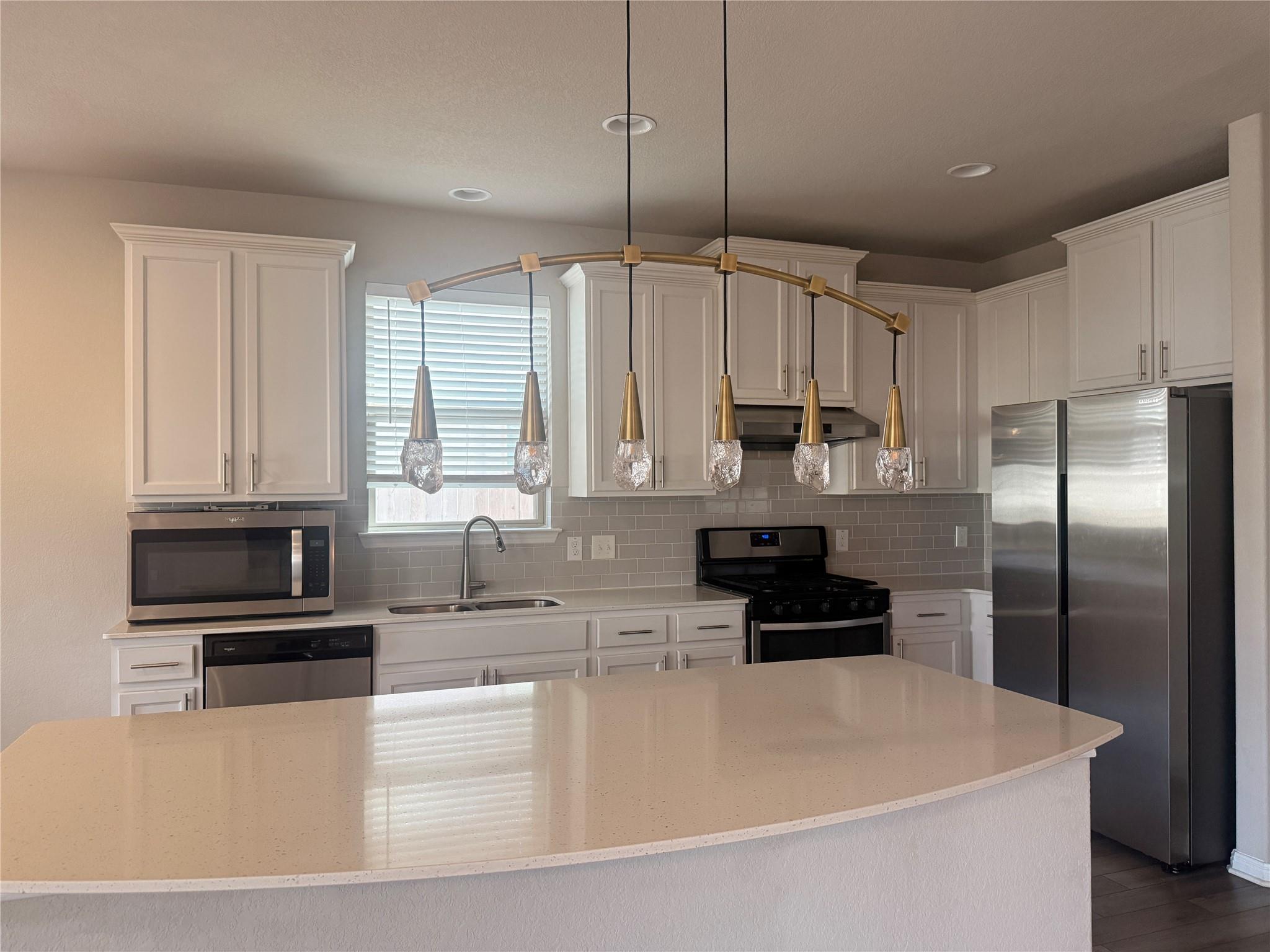 109 Munk Ln, Leander, TX 78641